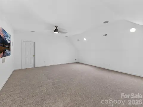 3rd Floor Bonus Room
