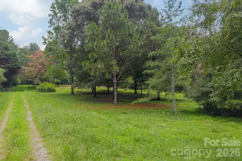 Beautiful 2 acre homesite