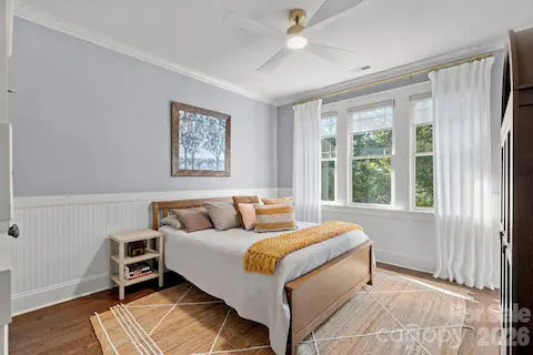 Bedroom 2 with access to Balcony
