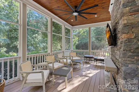 Screened Porch