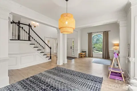 Dining + Flex Space