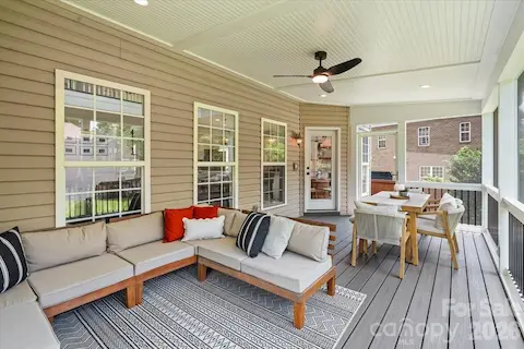 Screened Porch