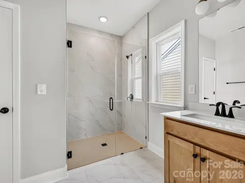 Owner's Bath