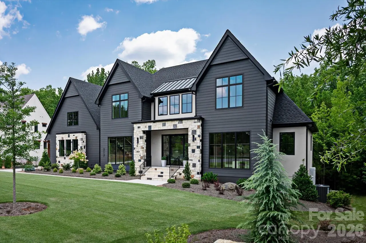 217 Crest Court, Weddington, NC