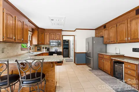 Large kitchen