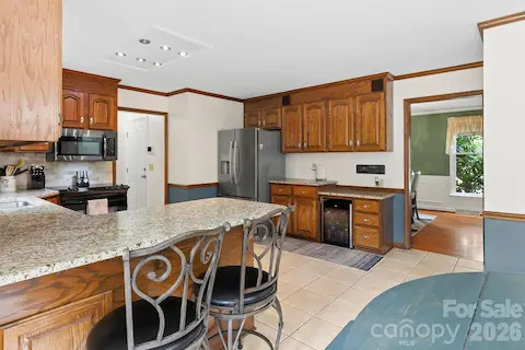 Tons of gorgeous cabinets