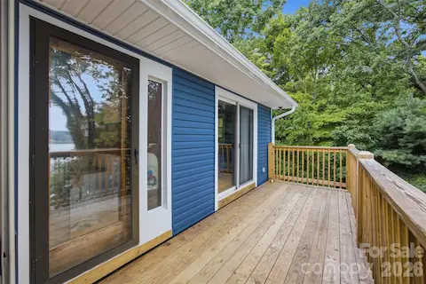 Back Deck off Primary Bedroom