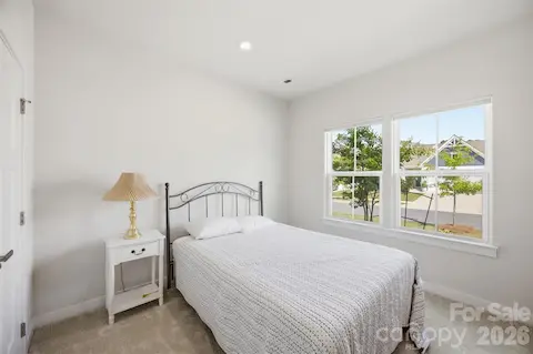 Main level third bedroom