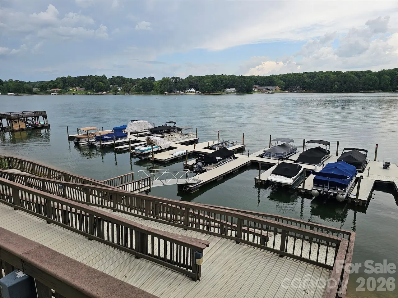 3675 W Bay Drive, Sherrills Ford, NC