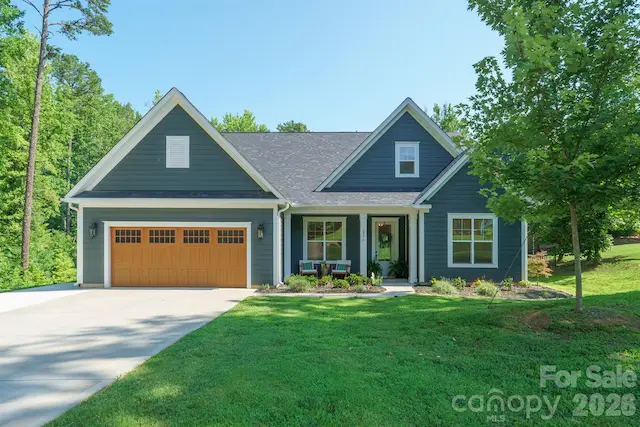 2976 Walter Drive NW, Concord, NC