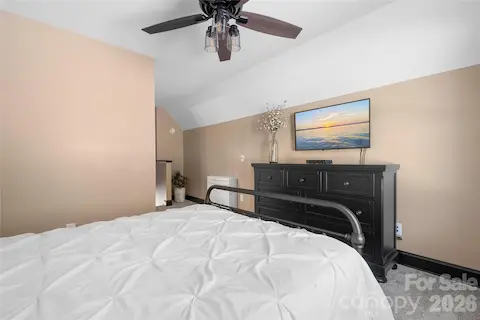 Upstairs Bonus Room