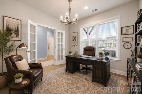 Virtually Staged Photo to Illustrate as an Office
