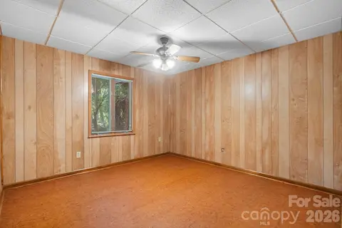 Basement-Bed/Bonus