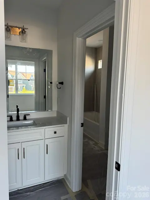 Jack and Jill Bath