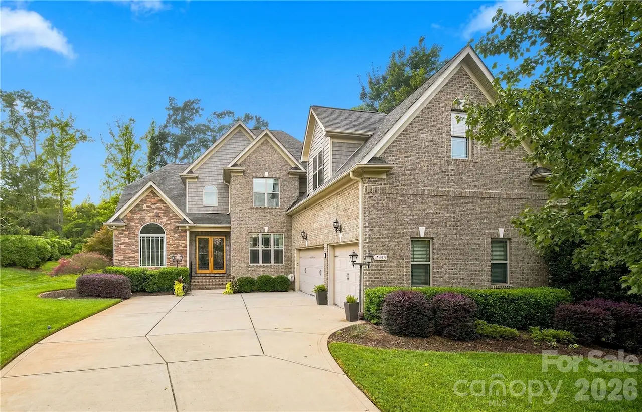 2455 Shiny Leaf Drive, Denver, NC
