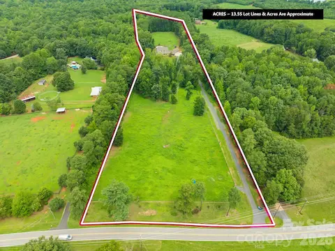 Aerial view of property with approximate lot lines