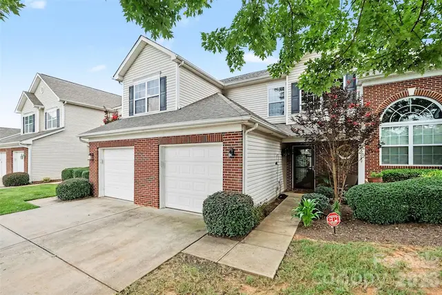 12058 Stratfield Place Circle, Pineville, NC