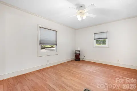 Large Primary Bedroom