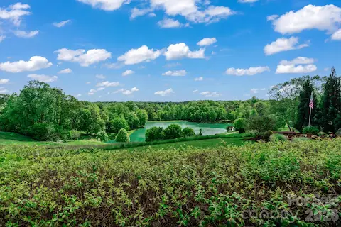 Expansive landscape with elevated views creates an atmosphere of serenity.