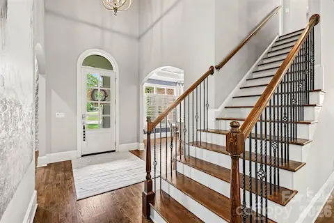 2 story foyer with updated lighting throughout