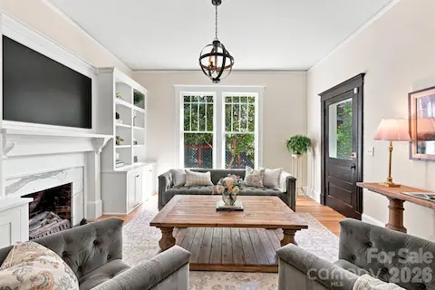 Library with door to wrap around desk