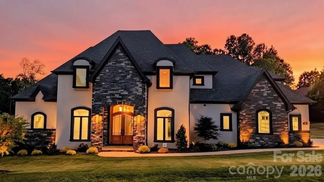 110 Hunts Landing Drive, Mooresville, NC