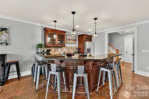 Breakfast bar