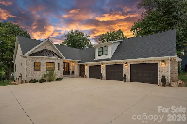 160 Malibu Road, Mooresville, NC