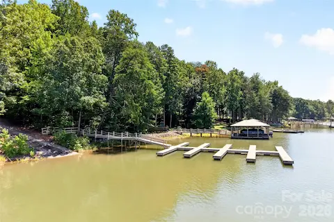 Community Day Slips and Boat Ramp