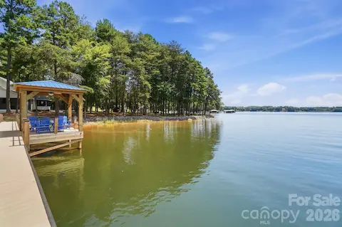New dock with sitting area
