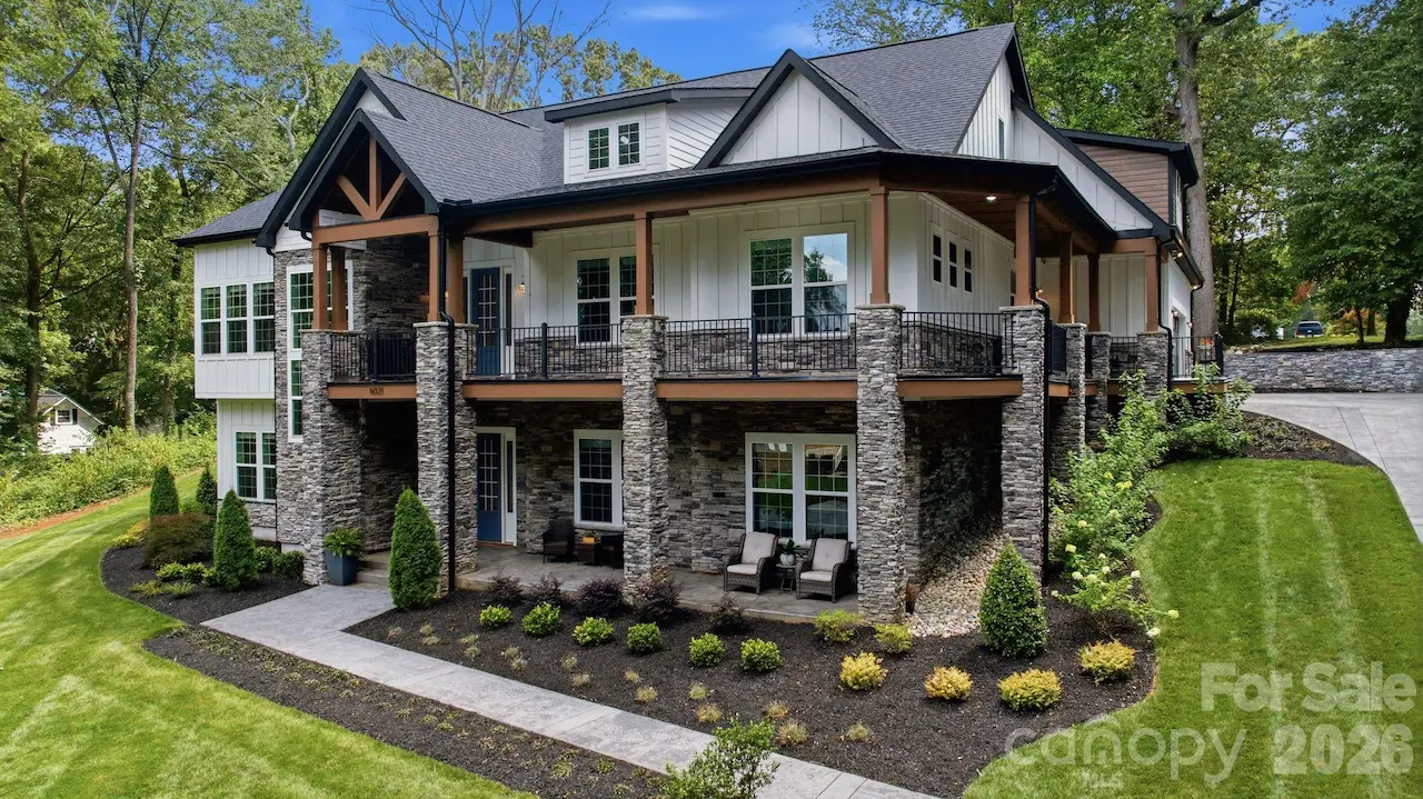 6021 Monticello Drive NW, Concord, NC