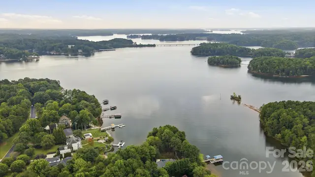 9265 Belle Pines Court, Sherrills Ford, NC