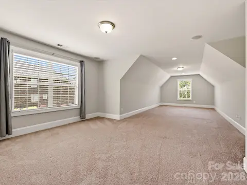 Bonus Room