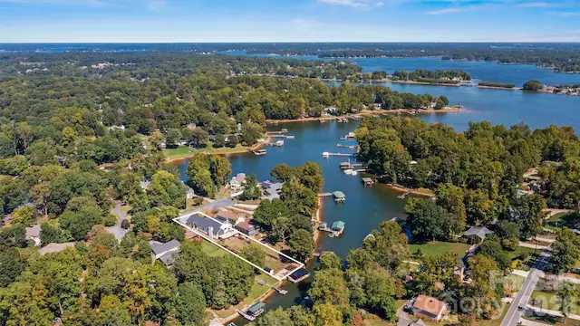 7834 Green Cove Court, Denver, NC