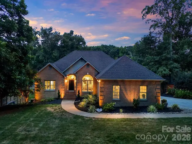 388 Ponderosa Circle, Mooresville, NC