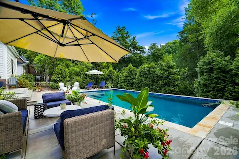 Beautiful backyard