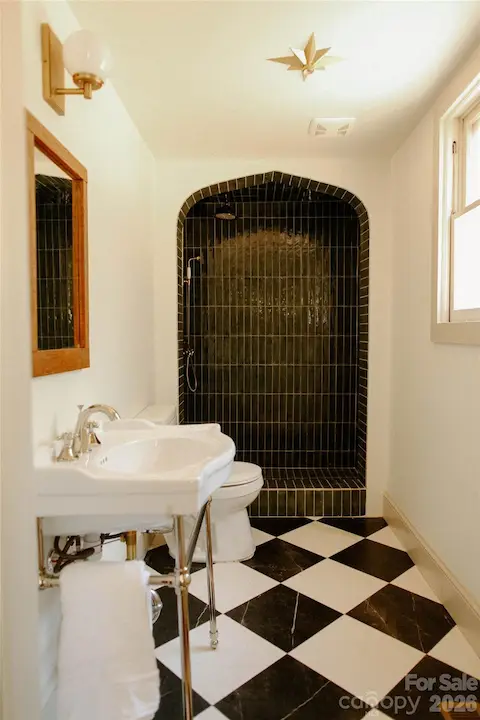 downstairs full bath