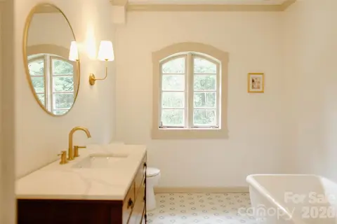 upstairs hallway bathroom
