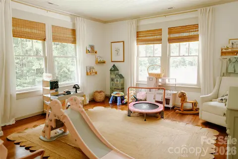 upstairs bedroom #3