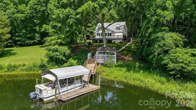 8137 Rowe Street, Catawba, NC