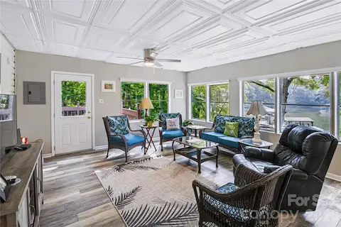 Spacious waterview sunroom