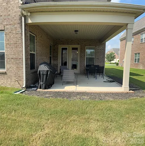 Covered Rear Porch. Perfect for summer and fall weather.