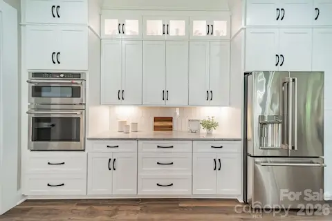 Soft-Close Cabinetry
