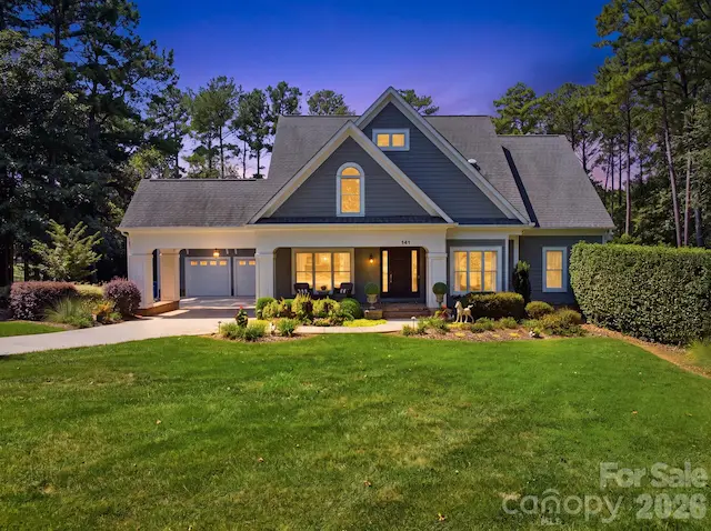 141 Stonewall Beach Lane, Mooresville, NC