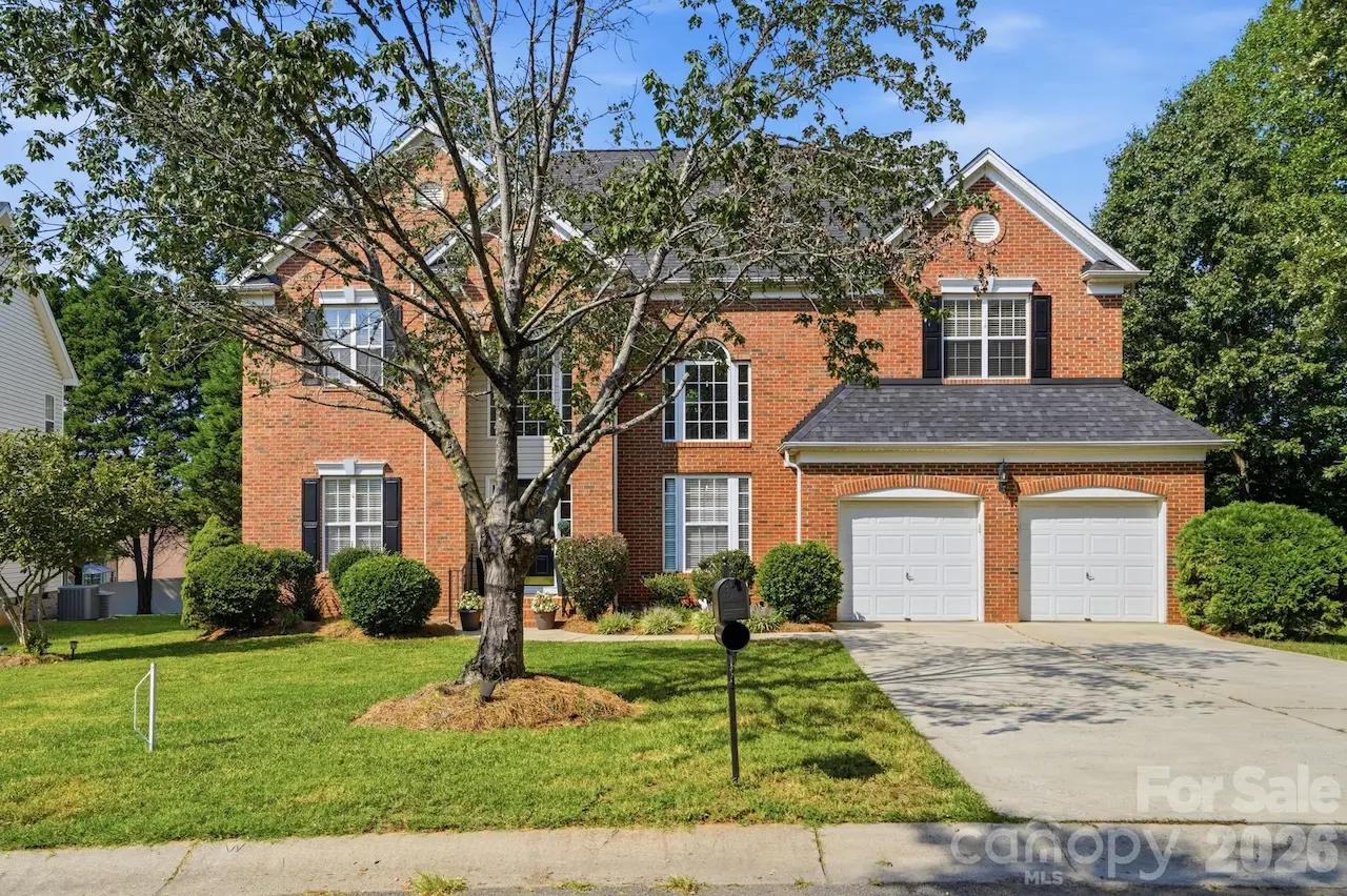 12424 Tantallon Court, Pineville, NC