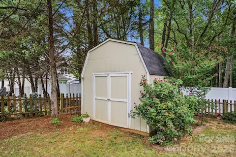 Shed