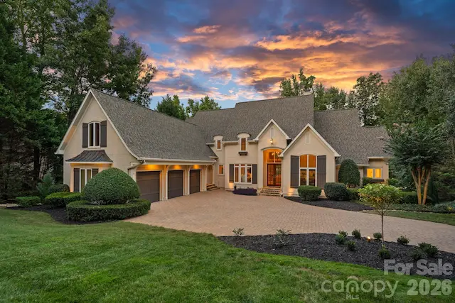 177 Great Point Drive, Mooresville, NC