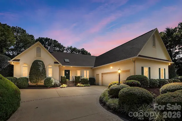 1159 Asheford Green Avenue NW, Concord, NC