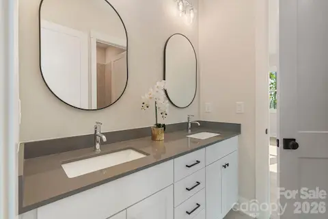 Jack and Jill bathroom connect the 3rd and 4th bedrooms