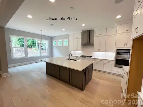 Example Photo - Kitchen/Breakfast